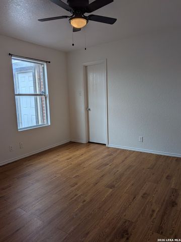 4703 GEORGES FARM, San Antonio, TX 78244