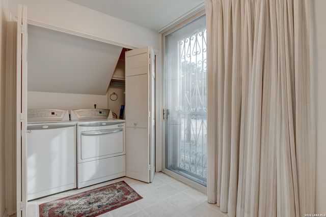 7815 Broadway Apt 401, San Antonio, TX 78209