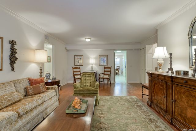 7815 Broadway Apt 401, San Antonio, TX 78209