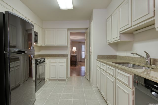 7815 Broadway Apt 401, San Antonio, TX 78209