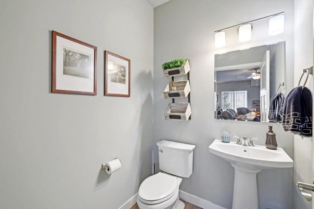 1971 N Windsor Avenue, Cottage Grove, WI 53527