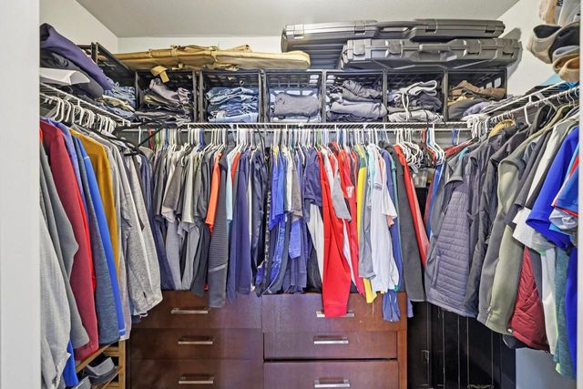 1971 N Windsor Avenue, Cottage Grove, WI 53527