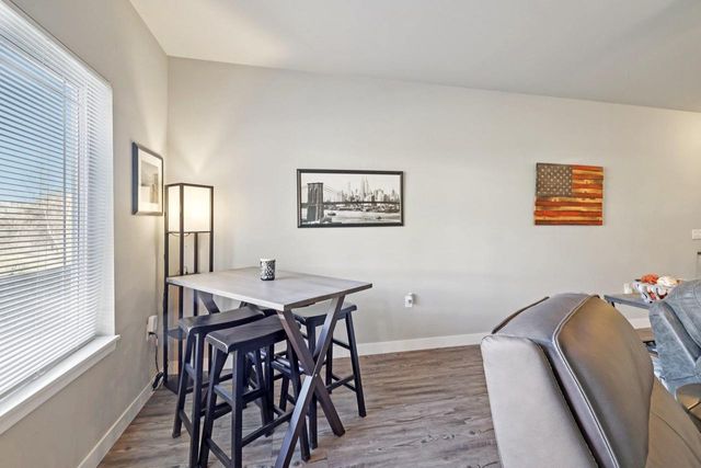 1971 N Windsor Avenue, Cottage Grove, WI 53527