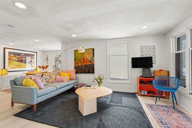 852 Innes Street, Grand Rapids, MI 49503