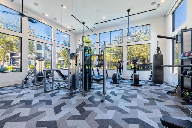 420 W Slaughter LN 13-1331, Austin, TX 78748