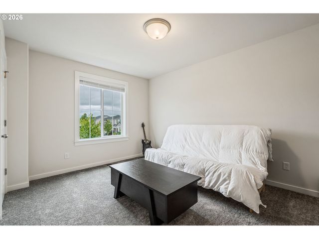531 N AVERY Dr, Ridgefield, WA 98642