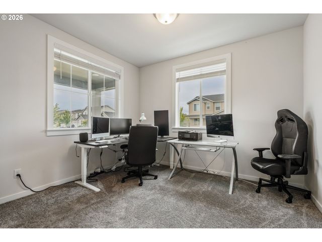 531 N AVERY Dr, Ridgefield, WA 98642