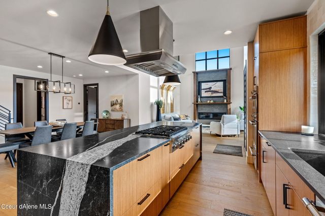 2886 N ATLAS RD, Coeur D'alene, ID 83814