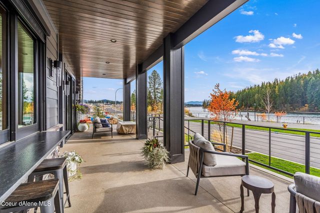 2886 N ATLAS RD, Coeur D'alene, ID 83814