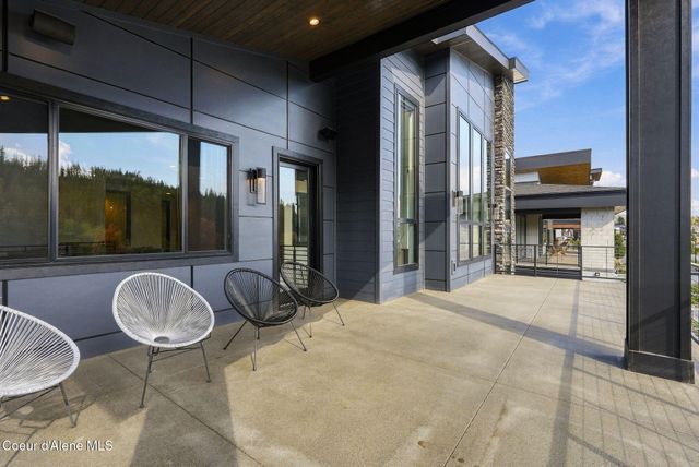 2886 N ATLAS RD, Coeur D'alene, ID 83814