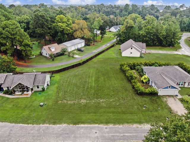 14 Drywood Lane, Huntsville, TX 77340