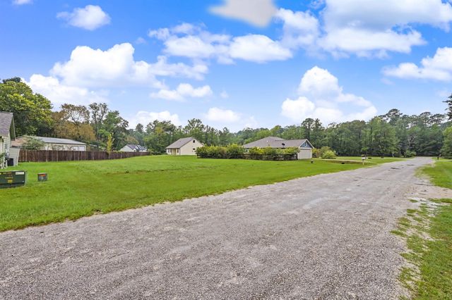 14 Drywood Lane, Huntsville, TX 77340