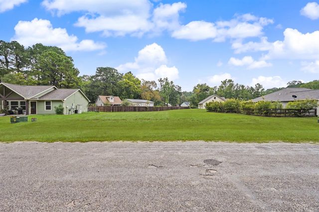 14 Drywood Lane, Huntsville, TX 77340