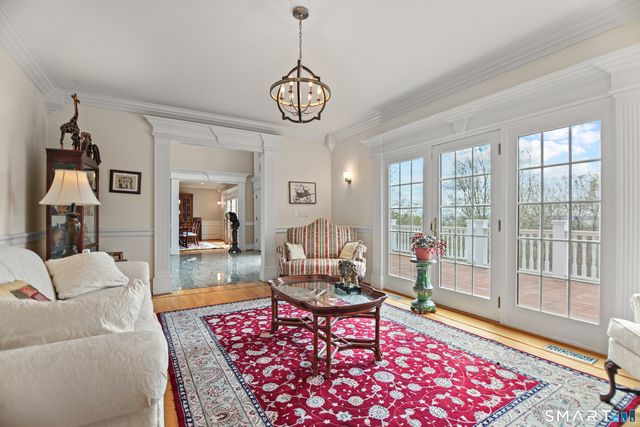 83 Bayberry Hill Road, Avon, CT 06001