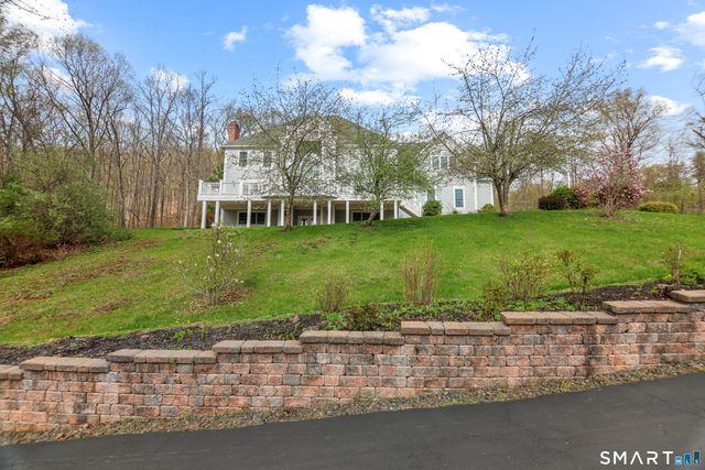 83 Bayberry Hill Road, Avon, CT 06001