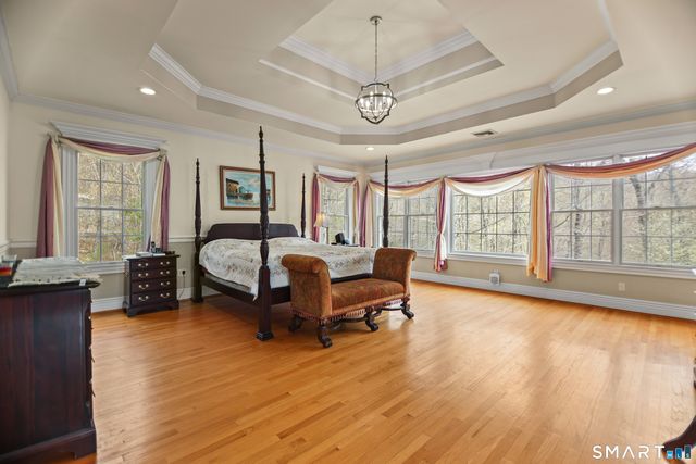 83 Bayberry Hill Road, Avon, CT 06001