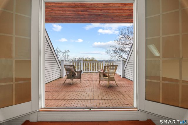 83 Bayberry Hill Road, Avon, CT 06001