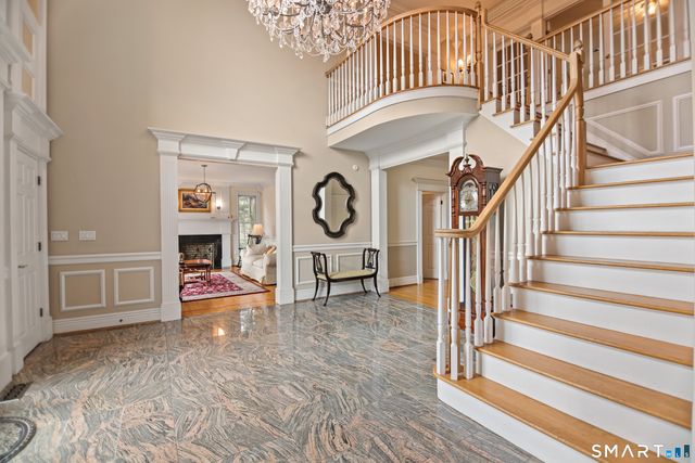 83 Bayberry Hill Road, Avon, CT 06001