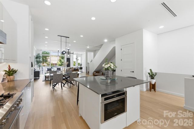 1938 Scott Avenue, Charlotte, NC 28203