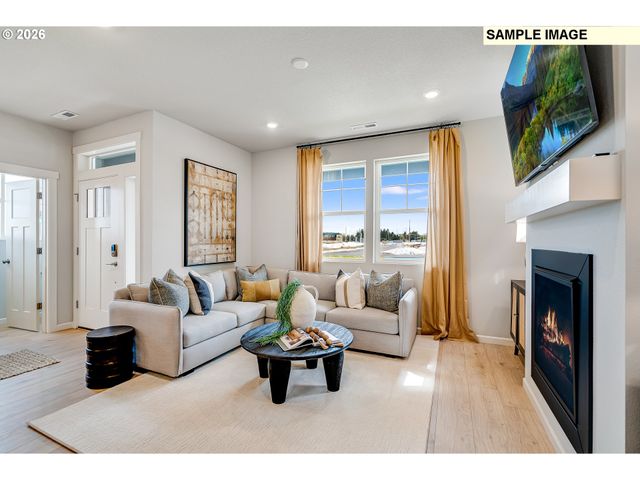 1008 Legacy St, Eugene, OR 97402