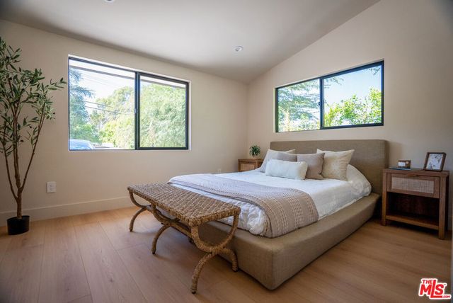 20466 Miranda Street, Woodland Hills, CA 91367