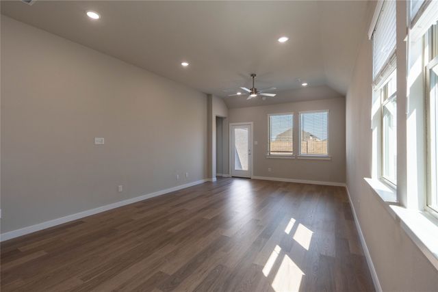 712 Melody Hill Drive, Mckinney, TX 75071
