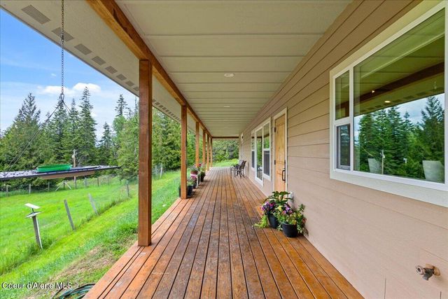 4321 Upper Gold Crk Rd, Sandpoint, ID 83864