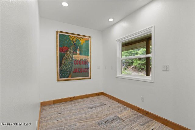 4321 Upper Gold Crk Rd, Sandpoint, ID 83864