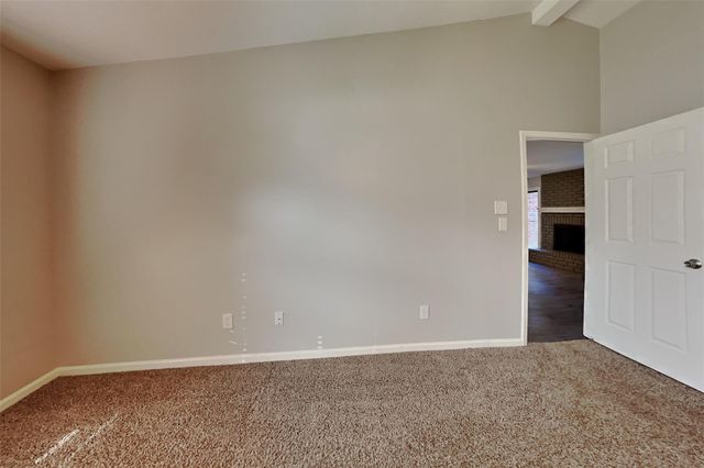 2615 Silver Falls Drive, Houston, TX 77339