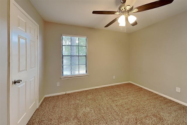 2615 Silver Falls Drive, Houston, TX 77339