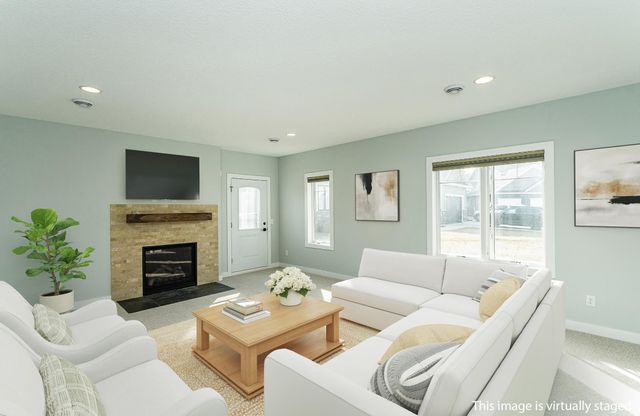 2667 Century Pine Lane NE, Rochester, MN 55906