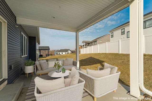 2667 Century Pine Lane NE, Rochester, MN 55906