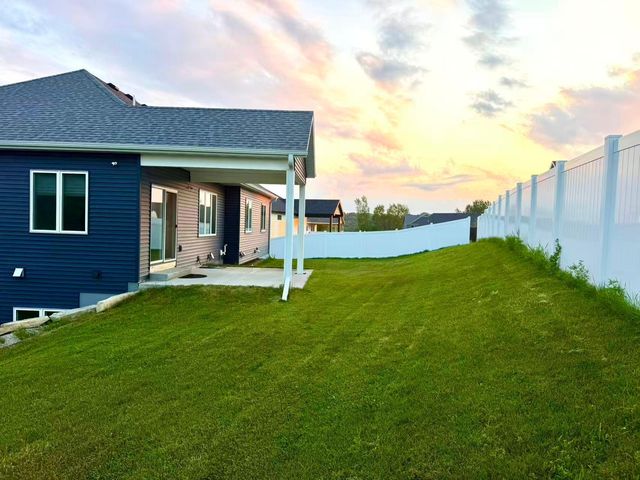 2667 Century Pine Lane NE, Rochester, MN 55906