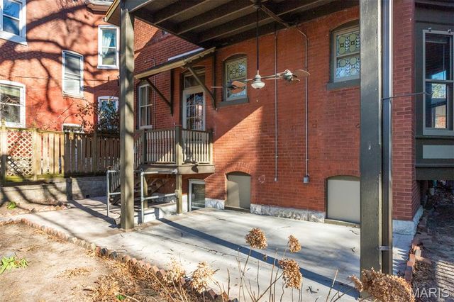 2625 Arkansas Avenue, St Louis, MO 63118