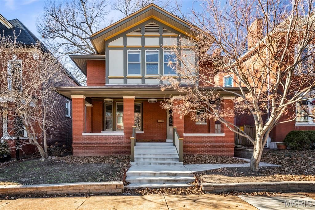 2625 Arkansas Avenue, St Louis, MO 63118