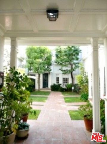 9976 Durant Drive, Beverly Hills, CA 90212