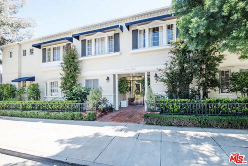 9976 Durant Drive, Beverly Hills, CA 90212