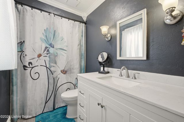 2524 Zoneton Rd, Shepherdsville, KY 40165