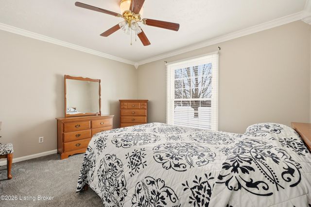 2524 Zoneton Rd, Shepherdsville, KY 40165