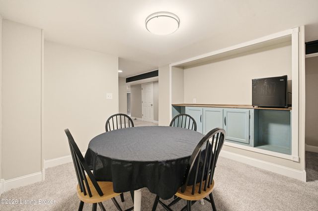 2524 Zoneton Rd, Shepherdsville, KY 40165