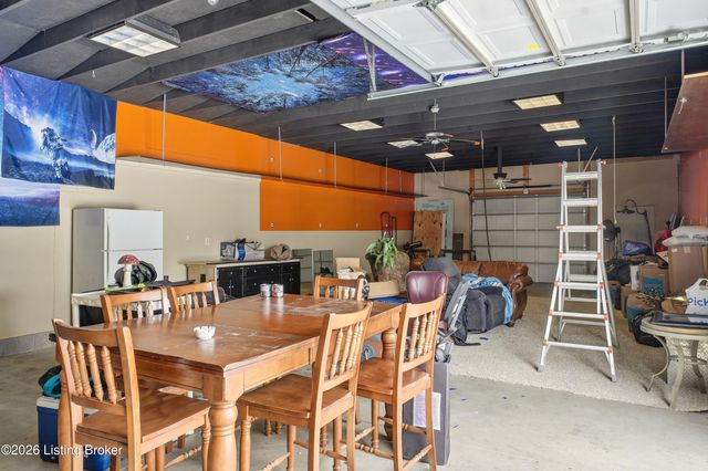 2524 Zoneton Rd, Shepherdsville, KY 40165