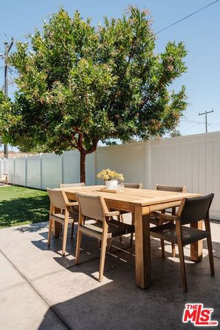808 Crenshaw Boulevard, Torrance, CA 90501