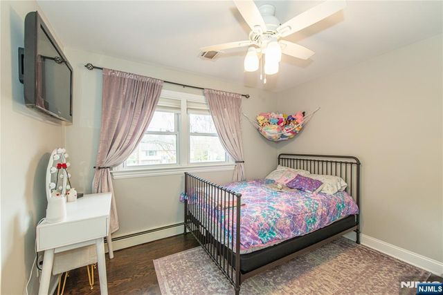 28 Riverview Road, West Milford, NJ 07438