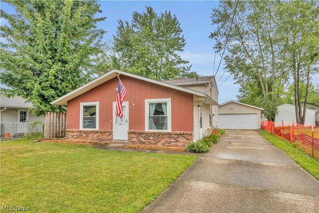 5983 Rosebelle Avenue, North Ridgeville, OH 44039