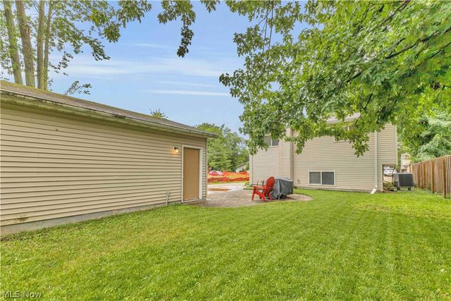 5983 Rosebelle Avenue, North Ridgeville, OH 44039