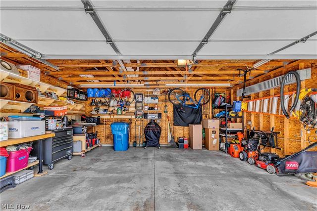 5983 Rosebelle Avenue, North Ridgeville, OH 44039