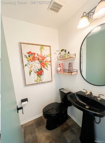 30461 Scotshire Court, Farmington Hills, MI 48331