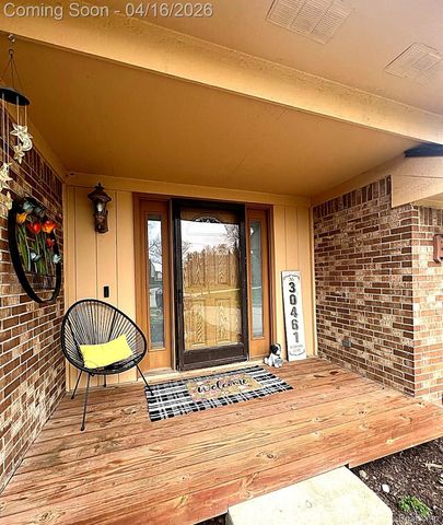 30461 Scotshire Court, Farmington Hills, MI 48331