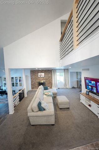 30461 Scotshire Court, Farmington Hills, MI 48331