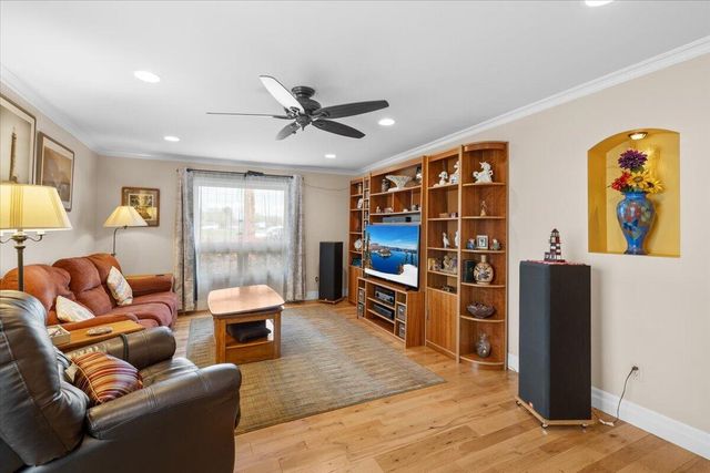 440 Bush Street, Central Point, OR 97502